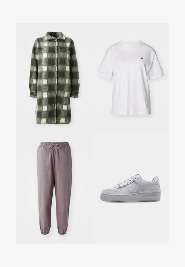 Chaqueta de camisa a cuadros en verde y gris, fabricada en suave franela, con un cuello con solapa, cierre de botones en la parte delantera y dos bolsillos en el pecho con botones dorados.; Camisa de algodón blanca con corte relajado, mangas cortas y un pequeño logotipo bordado en el área del pecho izquierdo.; Pantalones grises de cintura elástica con cordón, que cuentan con dos bolsillos delanteros y tobillos ajustados, exhibidos sobre un fondo blanco.; Zapatilla Nike Air Force 1 gris con puntera perforada, parte superior de cuero suave, suela gruesa y detalle en relieve 'AIR' en el talón.