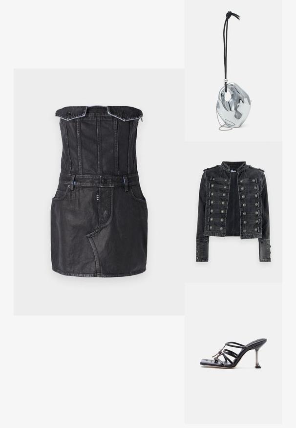 Zwarte cropped denim jas in militaire stijl met metalen knoopdetails en een opstaande kraag, aan de binnenkant merk The Kooples.; Zwarte denim jurk met een aansluitende top, off-the-shoulder ontwerp, vo pockets en contrasterende stiksels. Glad textuur met een lichte glans.; Zwarte sandaal met hoge hak en bandjes, met een vierkante neus en een dunne naaldhak, voorzien van overlappende bandjes en een knoopdetail op het bovenwerk.; Chrome pouch tas met een vloeiende, abstracte vorm, voorzien van een zwarte koordstrap en een zilveren kettingdetail. Gladde, reflecterende oppervlakte.