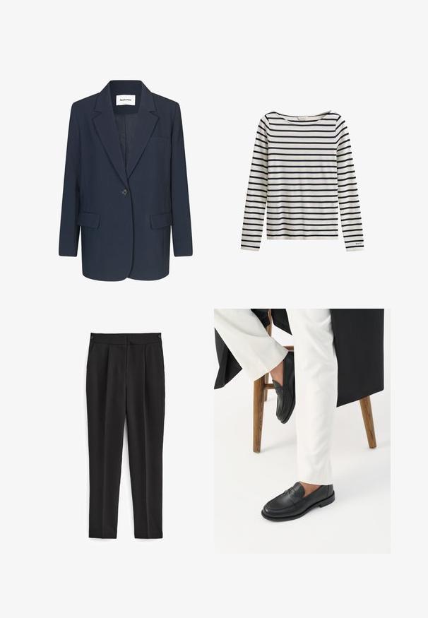 Marineblazer van gladde stof, met een enkele knoopsluiting, notch-lapels, één borstzak en twee voorkzakken.; Wit shirt met lange mouwen met marineblauwe horizontale strepen en een klein "GANT"-logo op de manchetkant van de linkermouw.; Zwarte broek met een getailleerde pasvorm, voorzien van een platte voorkant, twee zijzakken en een strakke, naadloze uitstraling. Gemaakt van een gladde, ademende stof.; Persoon die zwarte leren loafers en witte broek draagt, zittend op een houten kruk tegen een witte achtergrond.
