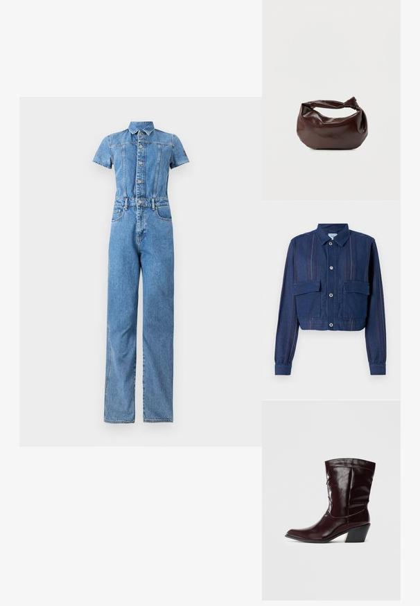 Afskåret denimjakke i mørkeblå med lodrette striber, knaplukning og to brystlommer. Teksturret stof med let glans.; Denim heldragt med korte ærmer, knappet front, bælte i taljen og to forlommer. Slidt lyseblåt stof med lodrette sømme.; Bordeaux læder ankelstøvler med spids tå, tekstureret overflade og en lav, taperet hæl. Har diskrete søm og en tætsiddende pasform.; Mørkebrun læder skuldertaske med en blød, afslappet form og et snoet knudehåndtag på en ensartet hvid baggrund.