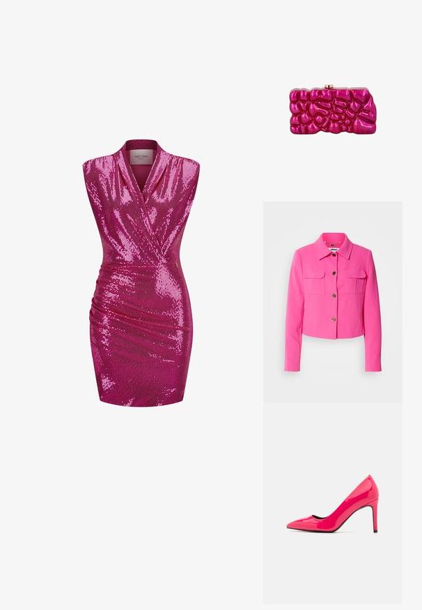 Fuchsia kurze Jacke mit Kragen, zwei Brusttaschen und goldenen Knöpfen. Glatter Stoff mit strukturiertem Schnitt und langen Ärmeln.; Kurzes pinkes Paillettenkleid mit ärmellosem Design, einem Wickelausschnitt und Raffung an der Taille, das eine glatte, glänzende Textur aufweist.; Leuchtend pinkfarbene lackierte High-Heels mit spitzer Zehenform und schlanker Silhouette, ausgestattet mit einem dünnen Stiletto-Absatz und schwarzem Innenleben.; Glänzende rosa rechteckige Clutch mit erhabenem, unregelmäßigem strukturiertem Muster und kleinem goldfarbenem Verschluss oben vor weißem Hintergrund.