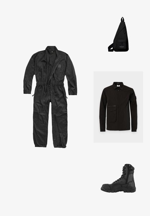 Veste légère noire avec une fermeture éclair à l'avant, une grande poche à rabat et une poche poitrine zippée supplémentaire. Elle possède un col et des poignets élastiques.; Brandit BRANDIT HERREN EINSATZKOMBI - Combinaison - black; Botte tactique noire au design haut de cheville, tige en cuir, laçage frontal, fermeture éclair sur le côté, embout renforcé et semelle en caoutchouc robuste.; Sac bandoulière triangulaire noir avec poche zippée à l'avant, avec le logo Calvin Klein et une sangle réglable.