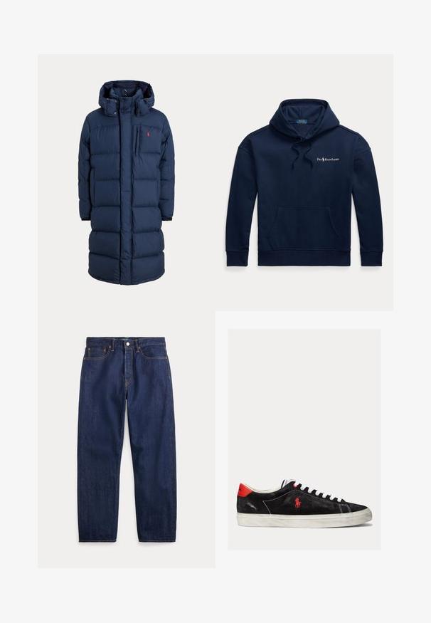Navyblå lang dynejakke med hætte, frontlynlås, trykknapper, sidelommer og lille rødt logo på brystet.; Marineblå hættetrøje med frontlomme, snøretrækshætte og lille hvid Polo Ralph Lauren-logo på venstre bryst.; Mørkeblå denimjeans med lige ben, fem lommer, knaplukning og synlige syninger.; Sorte ruskind sneakers med hvide snørebånd, røde accenter på hælen og et lille rødt logo. Har en flad gummisål og enkel syning.