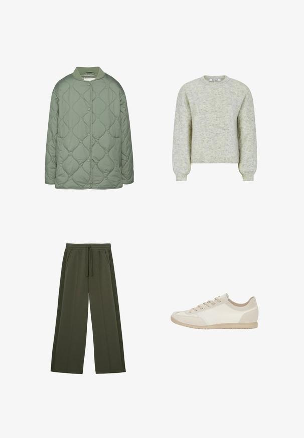 Gequilted jack met een olijfgroene kleur, voorzien van een ronde halslijn, drukknoopsluiting en een gladde, gewatteerde textuur met golvende stiksels.; Soft Rebels Trui - pumice stone mélange; Donkergroene wijde broek met geribbelde zijpanelen, voorzakken en een taille met trekkoord, weergegeven op een witte achtergrond.; Beige lage sneaker met veters aan de voorkant, gladde en suède panelen en een platte rubberen zool, gezien van de zijkant.
