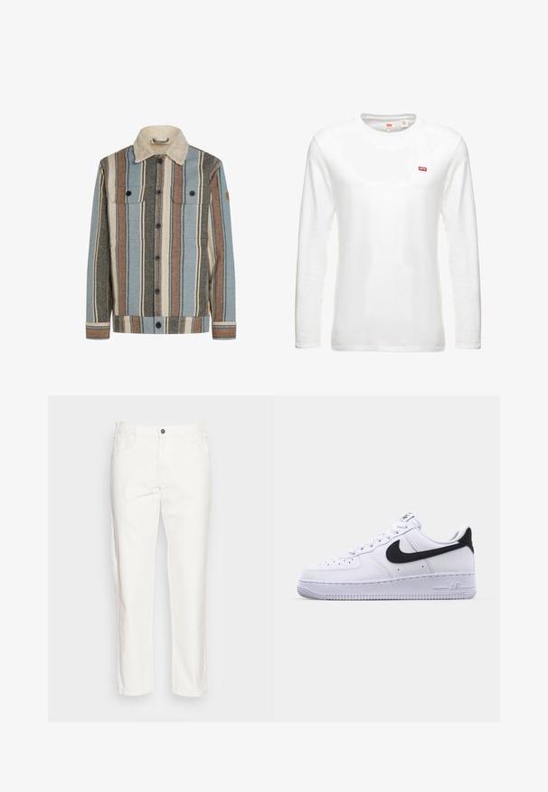 Knopfjacke mit vertikalen Streifen in Blau, Braun, Creme und Grau, ausgestattet mit einem cremefarbenen Sherpa-Kragen und zwei Brusttaschen mit Klappen.; Weißes Langarm-T-Shirt aus Baumwolle mit Rundhalsausschnitt und kleinem roten Levi's-Logo auf der Brust. Schlichtes, klassisches Design.; Weiße Baumwollhosen mit geradem Bein, Fronttaschen, einem Knopfverschluss und einer weichen Textur.; Weißes Leder-Sneaker mit einem strukturierten schwarzen Swoosh, flachen Schnürsenkeln und einer Gummisohle mit genoppetem Muster. "AIR" ist auf der Ferse eingeprägt.