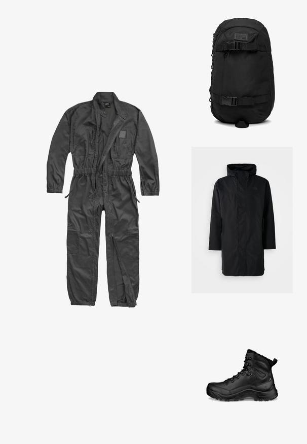 Sort vandtæt parka med høj krave og justerbar hætte. Har en frontlynlås, lange ærmer og to sidelommer. Minimalistisk design.; Langærmet sort heldragt med frontlynlås, elastisk talje og manchetter, flere lynlåslommer og opretstående krave med trykknap.; Sort høj vandrestøvle med polstret ankel, snørehager, robust sål og træksløjfe ved hælen, designet til udendørs brug og koldt vejr.; Sort G-Star RAW rygsæk med to vandrette justerbare stropper og spænder foran samt et lommelogo øverst.