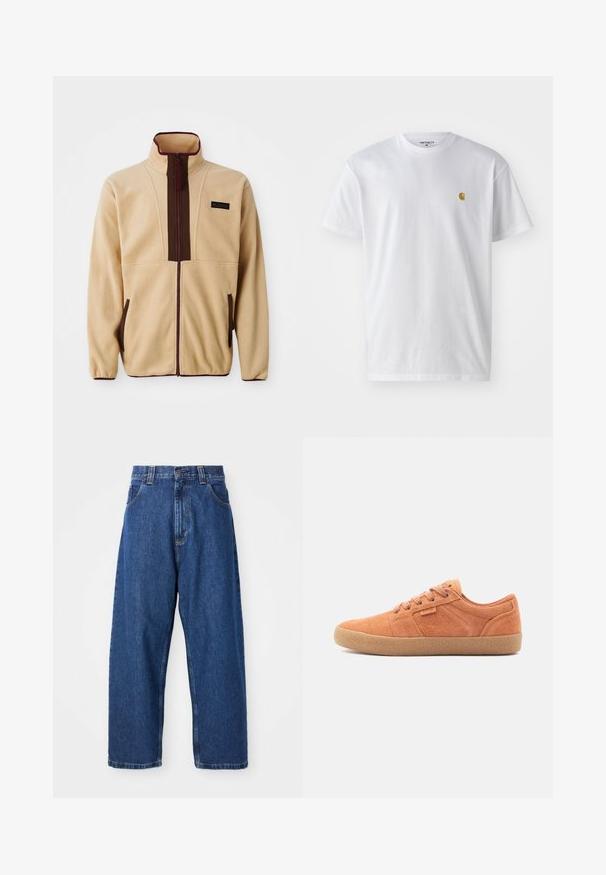 Beige fleecejakke med høj krave, frontlynlås, brune detaljer, to sidelommer og et lille logo på brystet.; Hvid bomulds t-shirt med korte ærmer, rund hals og et lille guld logo på venstre brystområde. Blød tekstur og almindelig pasform.; Denimwide-leg jeans i mørkeblå. Har høj talje, bæltestropper og klassisk fem-lommers design. Syet kant med en ren finish.; Tan ruskinds sneakers med en tekstureret overflade, rund tå og gummisål. Har snørebåndsdesign og syede detaljer på siderne.