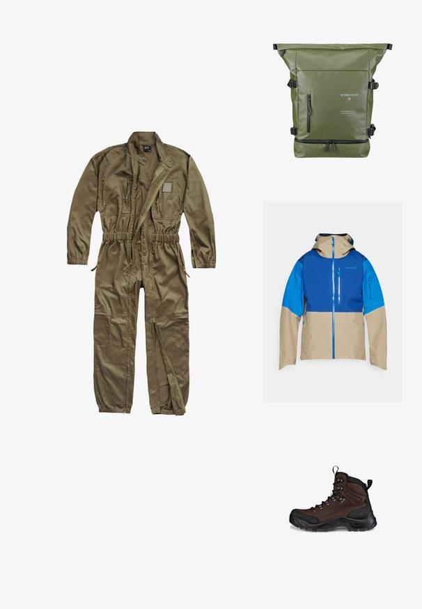 Veste d'extérieur colorée avec une partie supérieure bleue, une partie inférieure beige, une fermeture éclair à l'avant et une capuche. Comprend des poches zippées à l'avant.; Combinaison utilitaire vert olive en tissu résistant, avec fermeture éclair à l'avant, taille élastique et plusieurs poches sur le torse et les jambes.; Botte de randonnée marron avec un dessus en cuir texturé, un capuchon en caoutchouc noir, des œillets renforcés et une semelle robuste pour l'adhérence.; Sac à dos à rabat vert avec une surface texturée, des straps réglables, une poche frontale zippée et un logo détaillé avec des accents blancs et noirs.
