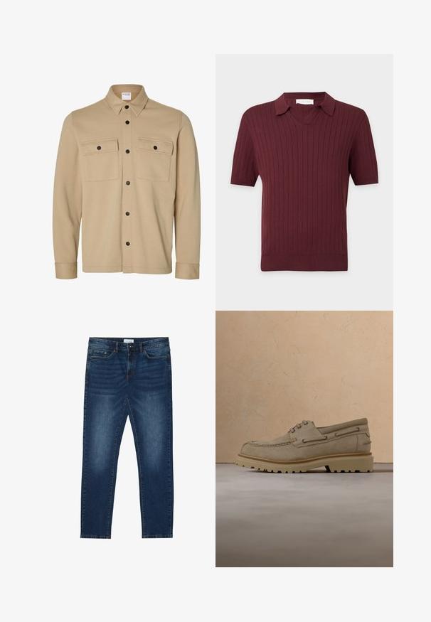 Chaqueta camisa beige de manga larga con botones a presión negros, dos bolsillos frontales con solapa y cuello clásico de la marca Selected Homme.; Polo de punto burdeos de manga corta con canalé vertical y cuello en V.; Vaqueros ajustados de color azul oscuro con detalles desgastados, diseño clásico de cinco bolsillos, cierre de botón y presillas para cinturón.; Zapato casual beige de ante con cordones y suela gruesa y acanalada, mostrado en el aire sobre una superficie y fondo beige texturizados que combinan.