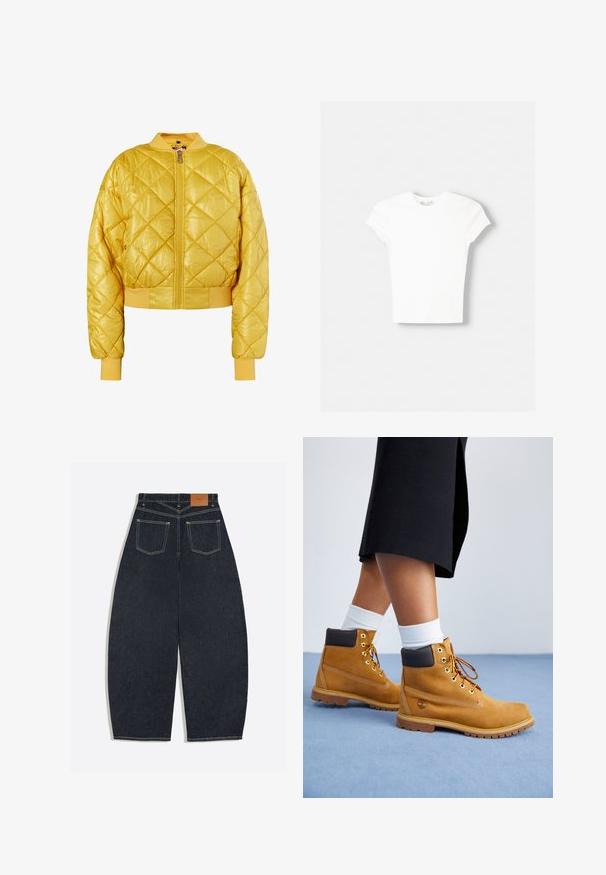 Veste bomber matelassée jaune avec fermeture à glissière à l'avant, col et poignets côtelés ; tissu brillant avec un design court et un motif en diamant.; T-shirt blanc à manches courtes en coton doux, avec un col rond et une coupe ajustée. Pas de motifs ni d'ornements visibles.; Jean en denim bleu foncé à jambes larges vu de dos avec deux poches plaquées et une étiquette de marque en cuir marron sur la ceinture.; Bottines en suede beige avec des accents en cuir marron, des œillets dorés et une semelle texturée. Chaussettes blanches visibles au-dessus des bottines.