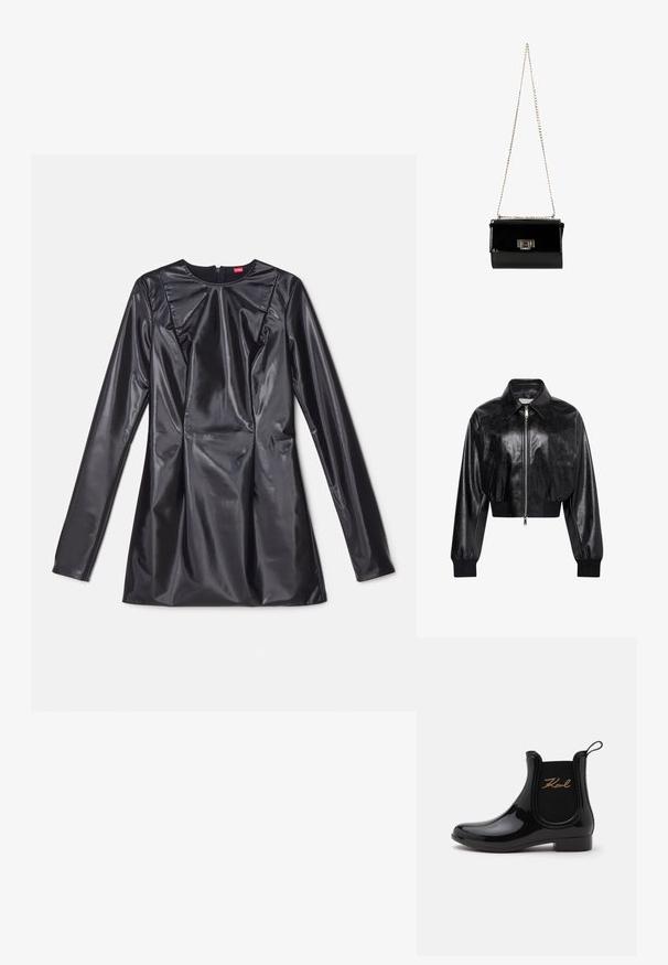 Schwarze glänzende kurze Bomberjacke mit durchgehendem Frontreißverschluss, zwei Seitentaschen, breitem Kragen sowie gerippten Bündchen und Bund.; 032c TRAPEZE TOO TIGHT MINI DRESS - Cocktailkleid/festliches Kleid - black luster; Schwarzer glänzender Knöchel-Regenstiefel mit elastischem Seiteneinsatz und „Karl“ in goldener Schrift auf der Außenseite.; Schwarz glänzende Handtasche aus Lackleder mit einem goldenen Kettenriemen, rechteckige Form, mit einem Verschluss mit Klappe und einem metallischen Logo-Akzent.
