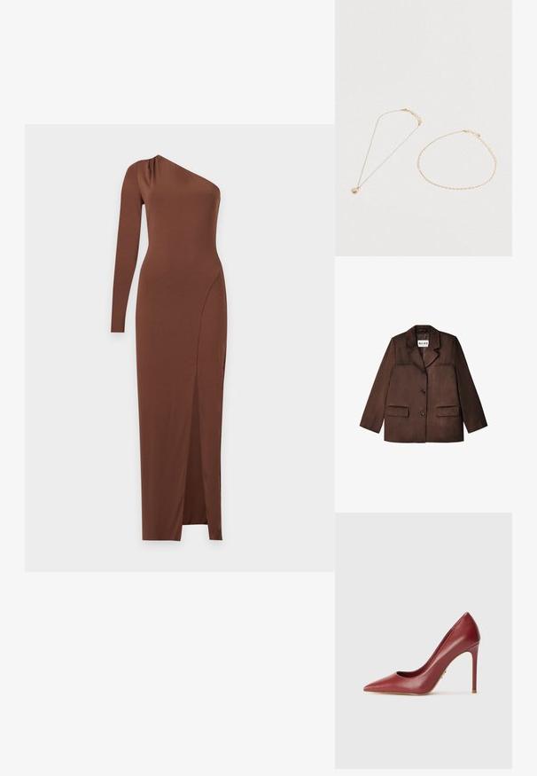 Bruine blazer van een glad materiaal, met een notch-kraag, enkele knoopsluiting en twee voorzakken. Geringde afwerking.; Bruine lange jurk met één schouder, een lange mouw en een voorzetting aan de rechterkant.; Steve Madden THRIVE - Bruidsschoenen - wine; Twee delicate gouden kettingen liggen op een witte ondergrond; de ene met een ronde parelmoer hanger, de andere een eenvoudige kettingarmband.