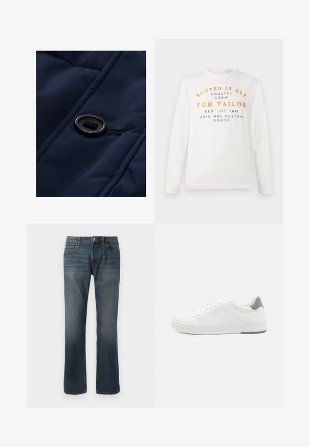 Marineblaues gepolstertes Gewebe mit glatter Oberfläche, das mit einem schwarzen Knopf und einer Kordelzug-Detail versehen ist und die Steppmuster hervorhebt.; Weißes Langarmshirt mit orangefarbener und schwarzer Schrift, auf der steht: "Rooted in QLY Coastal Crew Tom Tailor Reg 1962 TRM Original Custom Goods".; Dunkelblaue Jeans aus Denim mit geradem Bein. Merkmale sind fünf Taschen, kontrastierende Nähte sowie ein Knopf- und Reißverschluss vorne.; Weißer Sneaker aus glattem Leder, runde Zehenpartie, minimalistisches Design, graue Fersenkante und strukturierte Gummisohle.