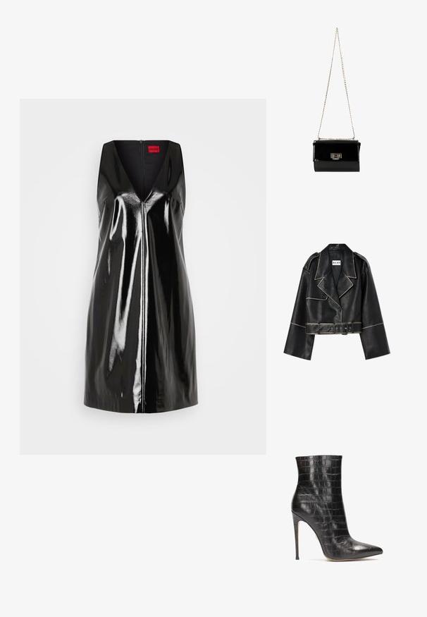 Korte zwarte leren jasje met brede mouwen, contrasterende witte stiksels, geknopt kraag, twee knopen en een bijpassende riem.; Zwarte mouwloze jurk met een V-hals en glanzende, reflecterende afwerking; heeft een centrale ritssluiting en een minimalistisch design.; Zwarte leren enkelboots met een krokodillenstructuur, puntige neus en een hoge stilettohak, met een glanzende afwerking.; Zwarte gepatineerde leren handtas met een gouden schouderband, rechthoekige vorm, voorzien van een flapsluiting aan de voorkant en een metallic logo accent.