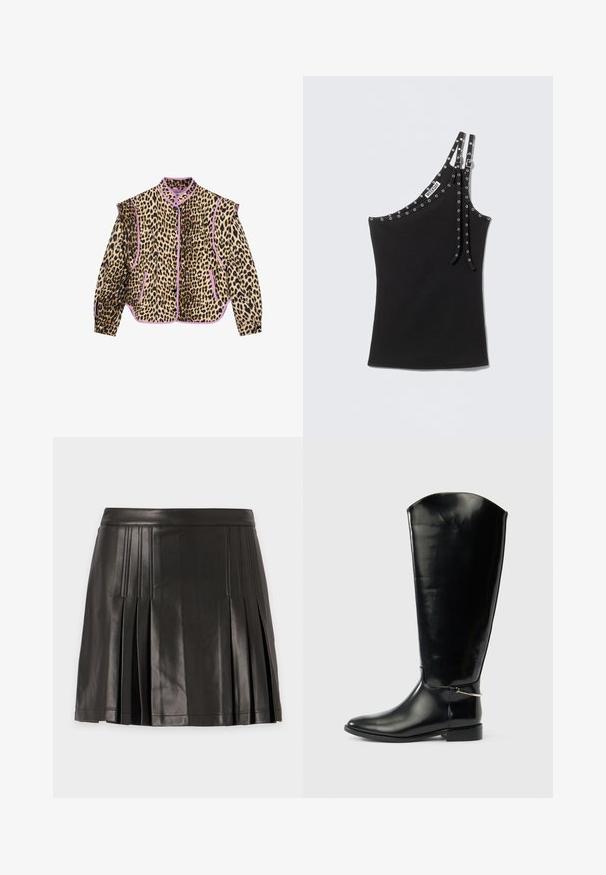 Jas met luipaardprint en paarse accenten, met lange mouwen, een kraag en een knoopsluiting. Ook zijn er twee voorzakken zichtbaar.; Zwarte asymmetrische tanktop met dubbele schouderbandjes met zilveren oogjes en een klein "Weekday" label vlak bij de halslijn.; Zwarte geplooide minirok van imitatieleren met gestikte details langs de plooien en tailleband tegen een effen achtergrond.; Hoge zwarte leren laars met een puntige neus, lage hak en zilverkleurig metalen detail bij de enkel, afgebeeld op een effen witte achtergrond.