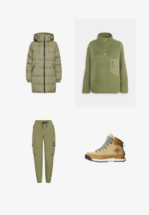 Olivenfarvet polstret jakke med hætte, sort lynlås og orange snoredetaljer. Har to sidelommer og elastiske ærmer.; Olivengrøn fleece pullover med høj krave, tre knapper og en lynlåslomme på brystet. Blød tekstur med kontrastsyede detaljer.; Olivengrønne cargo-bukser med elastisk talje og justerbar snor. Har to sidelommer med lynlås og to store cargo-lommer.; Tan vandrestøvle med overdel i ruskind og kanvas, turkise snørebånd, polstret krave og sort gummisål med et struktureret grebmønster.