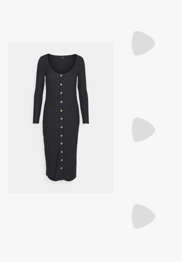 ONLY ONLNELLA BODYCON BUTTON DRESS - Etuikleid - black; Schwarze kniehohe Stiefel mit einer glatten Lederoberfläche, rechteckigen Blockabsätzen und seitlichen Nähdetails, kombiniert mit einem kastanienbraunen Rock.; Schwarze übergroße quadratische Sonnenbrille mit verlaufenden, dunklen Gläsern und goldenem "Tommy Hilfiger"-Logo auf den Bügeln.; Asymmetrische, glatte, glänzende goldene Steckerohrringe mit unregelmäßigen, abgerundeten Formen auf einem weißen Hintergrund.