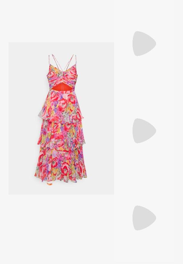 AMUR LUKE PLEATED TIER DRESS - Cocktailjurk - poppy field pastel floral; Gouden sandalen met hakken, voorzien van een textuur en geplooid ontwerp met een opvallende strikdetail. Enkelbandje met verstelbare gesp, medium blokhak.; Loeffler Randall BRIT PLEATED FLAT - Clutch - gold-coloured; Gouden oorbellen ontworpen als watervallen van bladeren, met gedetailleerde bladvormen en een glanzende metalen afwerking. Lichtgewicht met een delicate structuur.