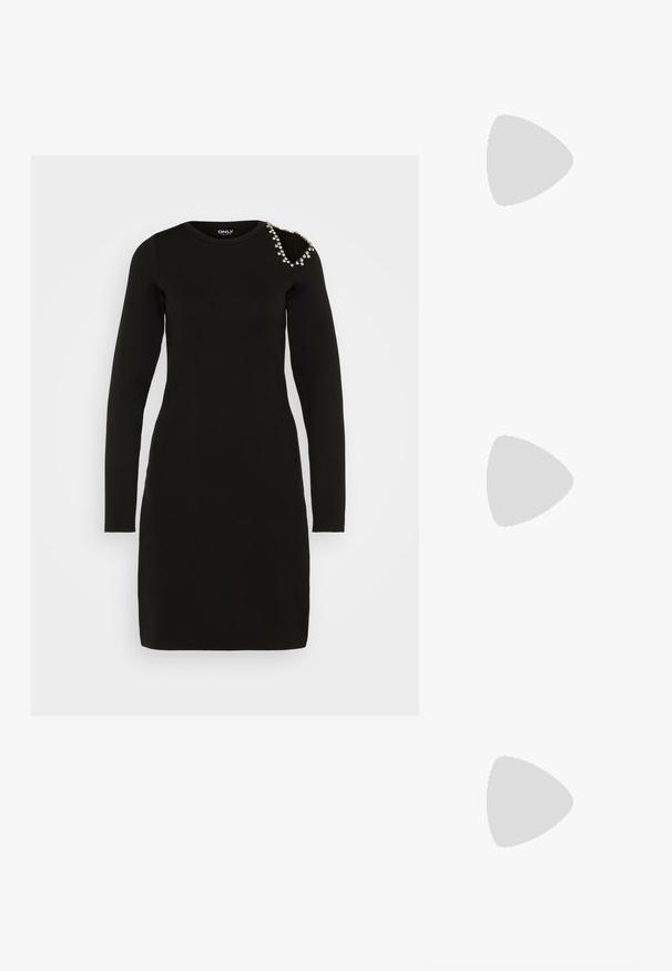 ONLY ONLCAYSA BLING O NECK DRESS - Robe de soirée - black; Botte noire montante, en cuir lisse, avec un talon épais, un bout rond, une semelle texturée avec adhérence, au design élégant sans embellissements.; Sac à épaule en cuir noir avec fermeture à rabat, bandoulière longue amovible enroulée à la base, et ferrures en métal argenté sur fond blanc.; Boucles d'oreilles créoles en argent avec une finition lisse et brillante. Forme circulaire, dotée d'un fermoir sécurisé. Design simple et élégant.