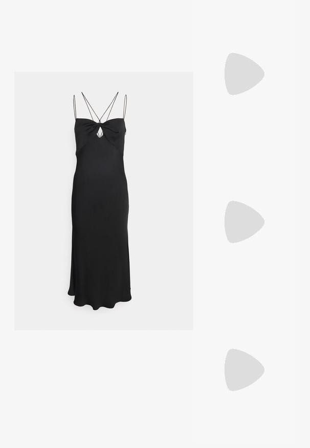 Calvin Klein MICRO STRAP TWIST SLIP DRESS - Cocktailkjole / festkjole - black; Sorte slingback pumper med spids tå og skinnende metallisk kappe. Har en høj stilettohæl og slank ankelrem. Glat lædertekstur.; Sort velour clutch med guldfarvede detaljer, rektangulær form og kædestrop, der har en glat tekstur og ingen synlige mønstre.; Guldtonede chandelierøreringe med en klynge-design, der har runde og tårnformede klare krystaller, der fremhæver detaljerne.