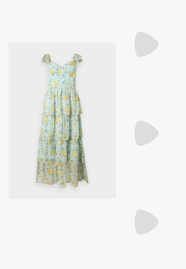 Lyseblå ærmeløs lagdelt maxi-kjole med gult rosemønster og flæseærmer.; Beige spidse slingback-sko med en glat læderfinish, der har en sløjfedetalje på hælen og et åbent bagdesign.; Skinnende gylden metallisk clutch taske med kæderem og en rektangulær gylden lås på frontklappen.; Beige silkescrunchie med et diskret krydsmønster, blød tekstur og en rund, samlet form. Velegnet til håropsætning.