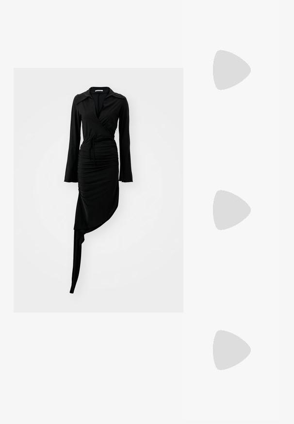 Vestido negro de manga larga con diseño envolvente, textura fruncida y un dobladillo asimétrico. Presenta un cuello y un detalle de cintura atada. Tela suave.; Sandalias deslizantes de cuero negro con un tacón en forma de corazón. Presenta dos tiras anchas y una superficie suave y texturizada. Suela de goma duradera.; Bolso de mano negro de malla con una silueta estructurada, adornado con pequeños tachuelas metálicas, que cuenta con un cierre de broche y una correa de cadena desmontable.; Par de pendientes plateados brillantes con diseño de barras curvas y en capas, mostrados sobre un fondo claro y liso.