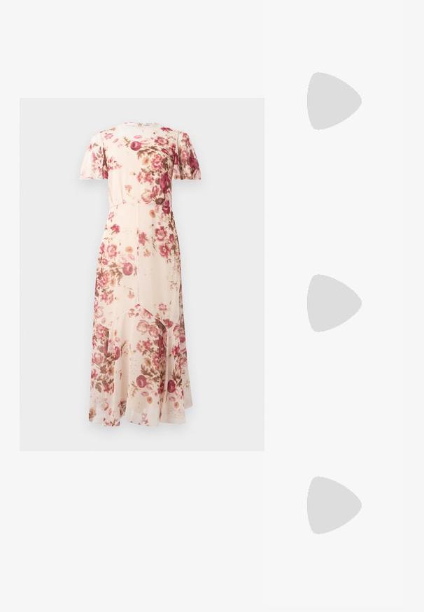 Robe midi crème à imprimé floral rose et marron, manches courtes, taille cintrée et ourlet asymétrique évasé.; Sandale à talon en daim rose clair avec une sangle de cheville, bout ouvert et talon bloc. Elle présente une texture lisse et un design minimaliste.; Loeffler Randall BRIT PLEATED FLAT - Pochette - gold-coloured; Boucles d'oreilles en métal doré avec de longs éléments en chaîne et deux pendentifs en perles blanches à l'extrémité. Les perles ont une forme ronde et lisse.