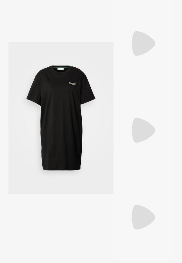 Robe T-shirt noire à manches courtes avec col rond et petit logo Lacoste sur le côté gauche de la poitrine.; Bottes noires montantes en cuir lisse avec une semelle en caoutchouc texturée, dotées d'une petite étiquette logo en rouge, blanc et bleu.; Sac à épaule en tissu gris rembourré avec une forme incurvée, une texture lisse, une bandoulière ajustable et un logo subtil en relief à l'avant.; Boucles d'oreilles en argent avec une finition polie et un branding DKNY, présentées sur un fond blanc uni.