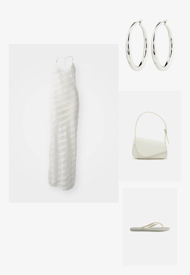 Vestido maxi blanco con tirantes finos, que presenta un forro de tela transparente con patrones de rayas horizontales y una silueta ajustada.; Chancla de goma única de color marfil con tiras delgadas y plantilla texturizada vista de lado sobre fondo liso.; Bolso de mano de imitación cuero blanco con una forma triangular estructurada, correa ajustable única y cierre con solapa acentuada en curva.; Pendientes de aro de plata con una superficie lisa y reflectante. Forma redonda y grande con un cierre seguro en la parte superior. El acabado pulido resalta el brillo.