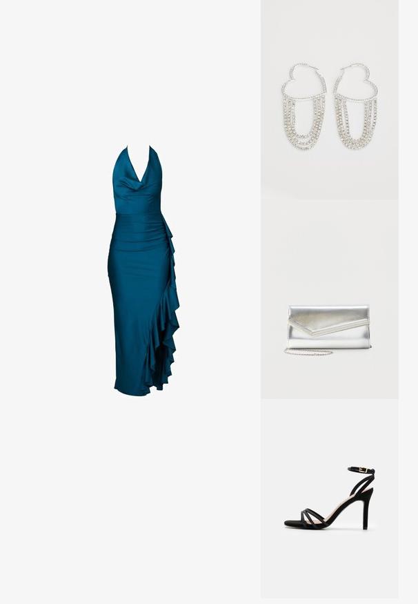 Robe de soirée sans manches bleu sarcelle avec encolure halter et détail de volants en cascade le long d'un côté.; Anna Field Sandales - black; Pochette argentée brillante avec rabat style enveloppe et garniture décorative, petite bandoulière chaîne argentée, sur fond clair uni.; Boucles d'oreilles en argent en forme de cœur, ornées de fils tombants de strass transparents pour plus d'éclat et de texture.