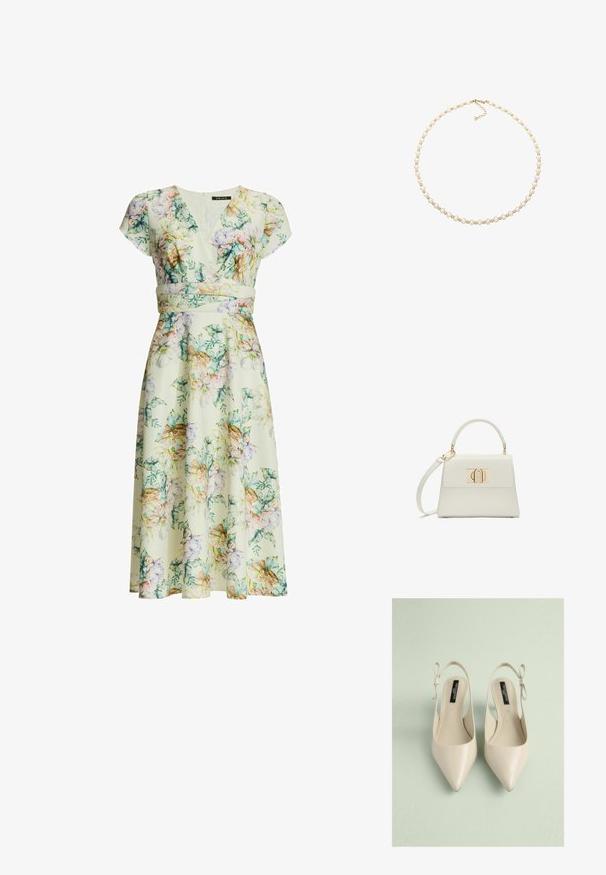 Robe midi fleurie avec manches courtes, col en V, taille cintrée et fleurs pastel dans des tons verts, roses, violets et beiges sur fond crème.; Chaussures beige à bout pointu avec un cuir lisse, dotées d'un nœud décoratif sur le talon et d'un design à dos ouvert.; Petit sac à main blanc avec poignée supérieure, bandoulière amovible et fermoir rectangulaire doré sur la rabat avant.; Collier en perles composé de perles blanches et de perles en or, avec une extension de chaîne pour un ajustement de longueur. Des perles lisses et rondes créent un design uniforme.