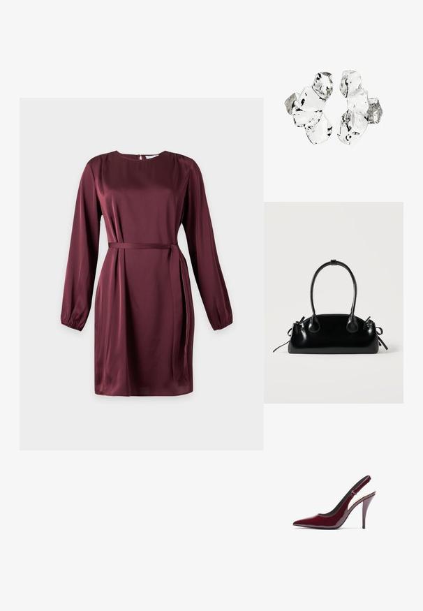 Dunkelrotes knielanges Kleid mit langen Ärmeln, rundem Ausschnitt und passendem Stoffgürtel, der in der Taille gebunden ist.; Burgunderfarbene Patentleder Slingback-Pumps mit spitzer Zehe, hohem Stiletto-Absatz und einer eleganten, glatten Textur. Verstellbare Riemendetails.; Kleine schwarze glänzende Handtasche mit zwei langen Griffen und seitlichen Kordelzug-Details vor einfachem hellem Hintergrund.; Cluster von sechs unregelmäßig geformten, transluzenten und reflektierenden glasähnlichen Stücken, angeordnet auf weißem Hintergrund.