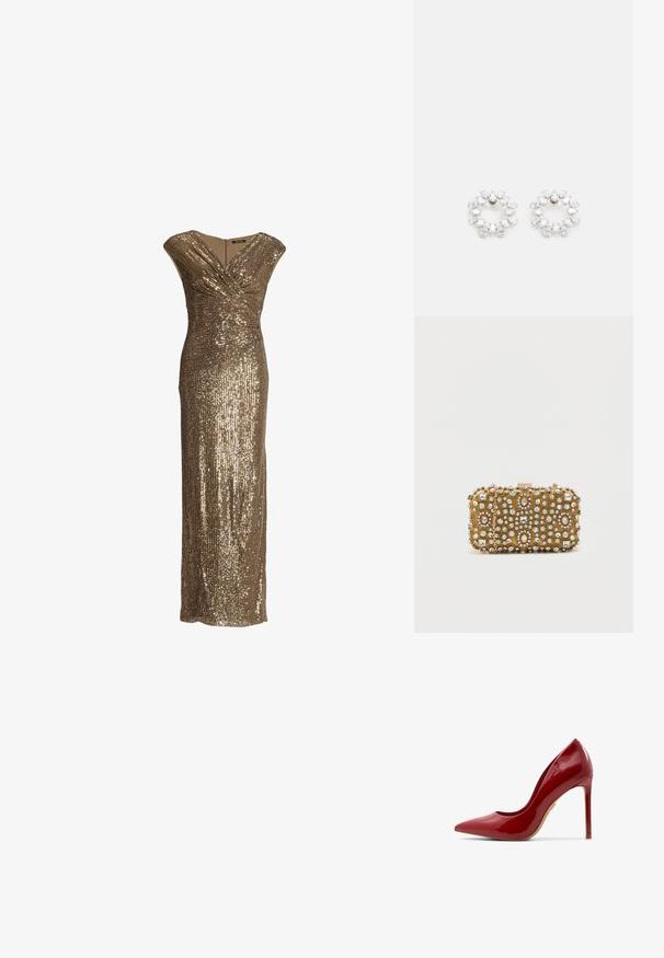 Robe de soirée sans manches en sequins dorés avec un décolleté en V et un effet cache-cœur, silhouette longue ajustée.; Escarpin en cuir verni rouge à talon aiguille, avec un bout pointu, une surface lisse et un talon élancé, doté d'une semelle beige.; Pochette en or avec des ornements en perles et cristaux complexes. Forme rectangulaire, fermeture à fermoir et une chaîne amovible.; Boucles d'oreilles circulaires en métal, ornées de plusieurs pierres transparentes et facettées disposées dans un motif étincelant. Incolores et réfléchissantes.