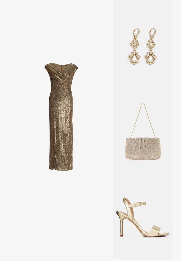 Gouden avondjurk zonder mouwen met pailletten, een V-hals wikkelontwerp en een aansluitende lange silhouet.; Gouden metallic, gestrikte hoge hak sandaal met een gesp sluiting, open teen en een gladde textuur. Kenmerkt zich door een slanke, puntige hak.; Plooitjes metallic stoffen handtas met een gouden kettinghengsel, zachte rechthoekige vorm, lichtbeige kleur, gestructureerd oppervlak en gathered details.; Gouden hangoorbellen met een clusterontwerp, versierd met ronde en druppelvormige heldere kristallen, die zich kenmerken door ingewikkelde details.