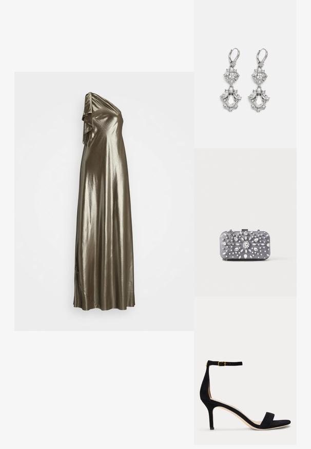 Lauren Ralph Lauren METALLIC CHIFFON ONE-SHOULDER GOWN - Ένδυση για ειδικές περιστάσεις - silver; Μαύρο σουέτ σανδάλι ψηλοτάκουνο με λεπτό λουράκι στον αστράγαλο και χρυσή αγκράφα, ανοιχτό δάκτυλο και μέτριο τακούνι σε απλό λευκό φόντο.; Μικρό ορθογώνιο σκούρο γκρι τσαντάκι χειρός στολισμένο με διαυγή στρας σε ακτινωτό σχέδιο και ασημένια αλυσίδα ιμάντα.; Ασημένια σκουλαρίκια με πολλαπλά διαυγή κρύσταλλα σε σχήματα σταγόνας και μαρκαρίσματος, με κλείσιμο τύπου lever-back και περίπλοκες λεπτομέρειες.