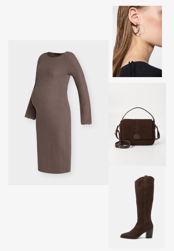 Robe de maternité marron à manches longues côtelées avec poignets festonnés et silhouette ajustée pour confort et style pendant la grossesse.; Anna Field by Zalando LEATHER - Bottes à talons hauts - brown; Sac messager en daim marron avec un rabat plat à l'avant, des accents en cuir marron, une bandoulière ajustable et un design minimaliste.; Boucle d'oreille en argent avec une finition polie, présentant de petits détails en or et de forme ronde, portée sur le lobe.