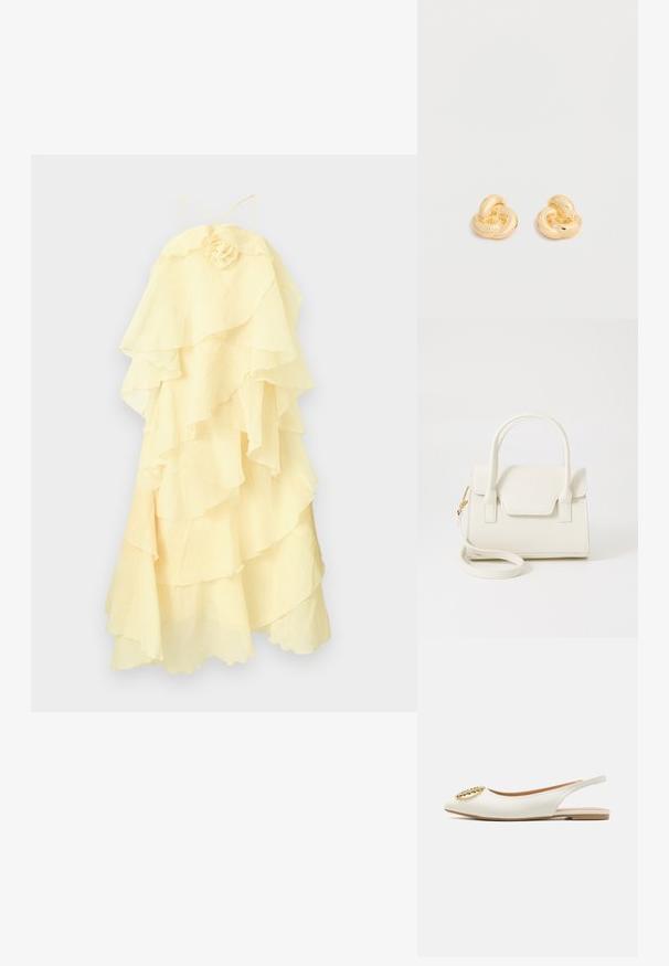 Robe jaune pâle à volants superposés avec bretelles spaghetti et détail d'une fleur en tissu en haut au centre, présentée sur un fond uni.; Ballerines blanches en cuir avec un talon ouvert, présentant un bout pointu et un grand accent ovale doré orné de strass à l'avant. Semelle plate couleur beige.; Petit sac à main blanc avec doubles poignées, rabat avant et bandoulière amovible avec boucle dorée sur fond blanc uni.; Paire de clous d'oreilles en forme de nœud, couleur or brillant, sur un fond blanc uni.