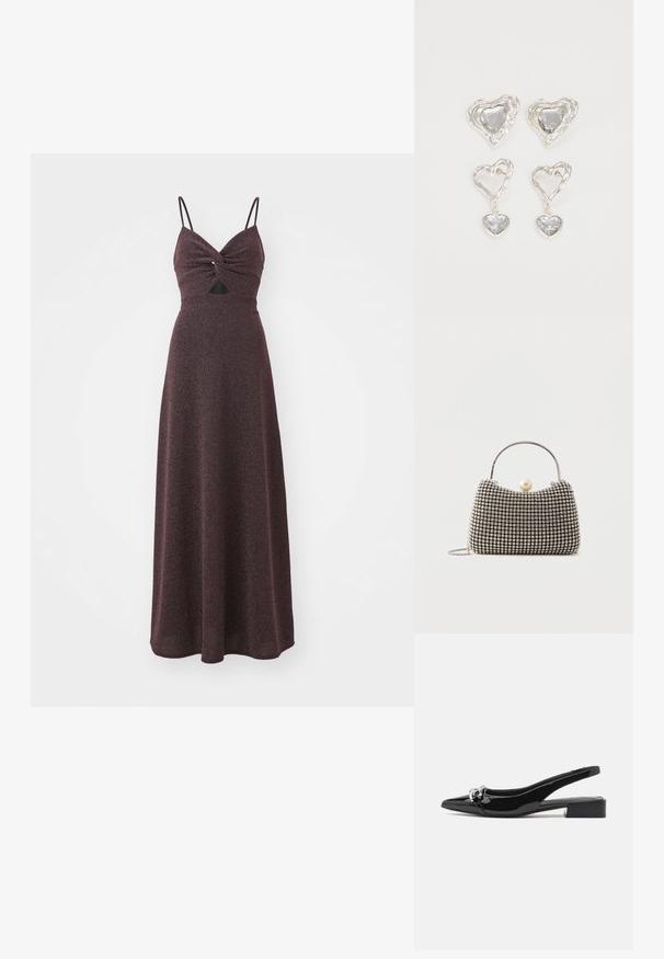 Langes burgunderfarbenes Kleid mit tailliertem Oberteil, gedrehtem Vorderteil, dünnen verstellbaren Trägern und einem fließenden, strukturierten Rock. Enthält einen kleinen Ausschnitt.; Schwarzer Slingback-Schuh aus Lackleder mit spitzer Kappe, niedrigem Blockabsatz und silberfarbenem Schmuckdetail vorne.; Kleine Handtasche mit silbernem Gittermuster, gebogenem Griff, großem Perlenverschluss und einem dünnen silbernen Kettenriemen auf schlichtem Hintergrund.; Silberne herzförmige Ohrringe mit facettierten klaren Steinen und einem strukturierten Rahmen. Das Set umfasst Stecker- und Anhänger-Stile.