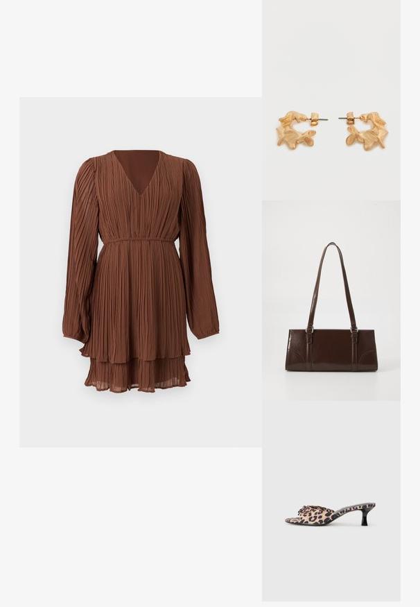 Robe marron plissée avec manches longues bouffantes, col en V, taille cintrée et jupe superposée sur fond clair.; Mules en imprimé léopard avec un petit talon aiguille noir. Tige en tissu doux avec un détail de nœud à l'avant et une semelle plate lisse.; Sac à main en cuir verni marron de forme rectangulaire, avec deux longues poignées et des accents courbés subtils à l'avant.; Boucles d'oreilles dorées avec une forme abstraite et organique, présentant une surface texturée et une fermeture à poussette.
