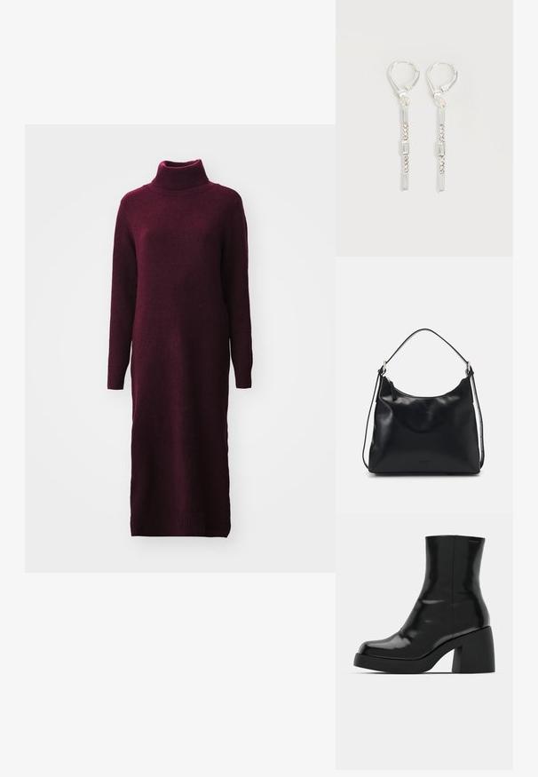 Burgunderfarbene Strickkleid mit hochgeschlossenem Kragen, langen Ärmeln und geripptem Saum. Hergestellt aus weichem, strukturiertem Stoff.; Schwarze Stiefeletten mit glänzender Oberfläche, quadratischer Zehenpartie und dicker Blockabsatz. Das Design zeichnet sich durch eine nahtlose Silhouette und minimalistische Markenkennzeichnung aus.; Junge Frau mit langen schwarzen Haaren sitzt auf einem Holzblock, trägt ein cremefarbenes Outfit und hält eine schwarze Leder Schultertasche über der Brust.; Silberne hängende Ohrringe mit rechteckigen und runden klaren Kristallen in einer vertikalen Linie, gesichert durch Leverback-Verschlüsse.