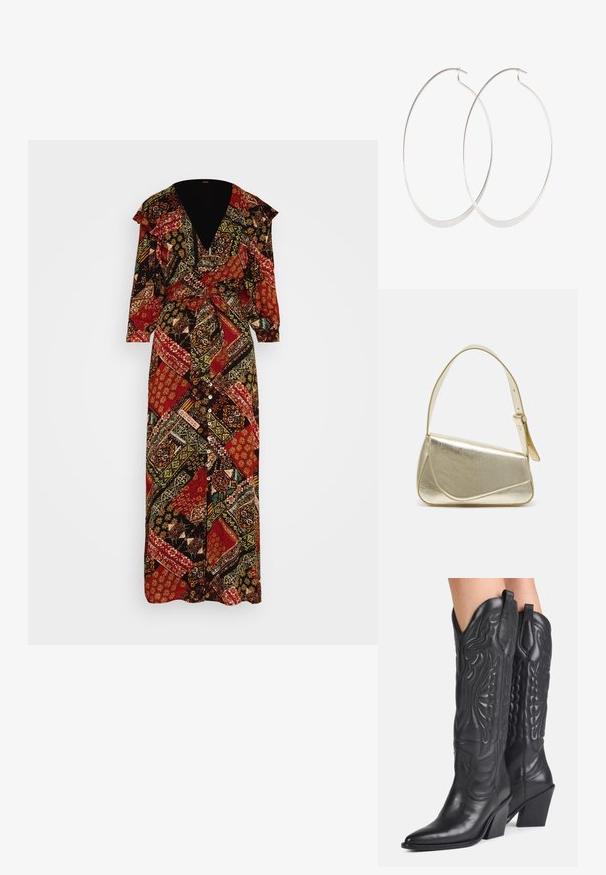 Free People LENNON DRESS - Robe longue - black combo; Bottes de cowboy en cuir noir avec bouts pointus, coutures décoratives et talons blocs inclinés portées par une personne.; Sac à main en métal doré avec un design structuré, texture lisse et bandoulière ajustable. Présente une forme triangulaire unique et des coutures minimalistes.; Boucles d'oreilles en argent avec un design fin et lisse ; forme ovale allongée ; finition polie ; présente un fermoir à crochet sécurisé.