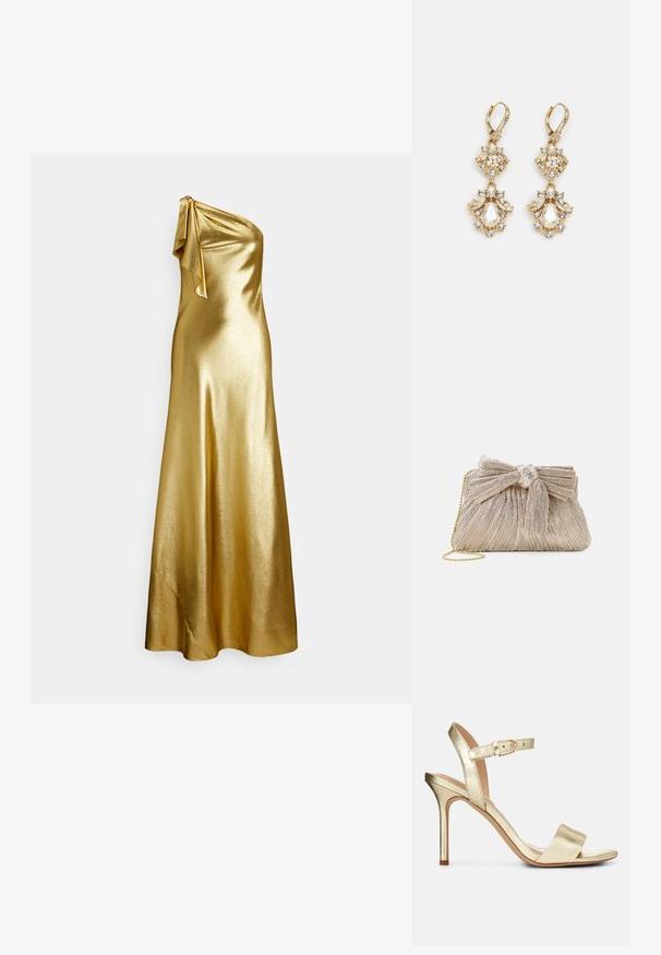 Gold satin kjole med én skulder og bindedetalje ved skulderen, med en glat, glansfuld tekstur og gulvlængde.; Guldmetallic, strop-sandale med høj hæl og spænde-lukning, åben tå og glat overflade. Har en slank, spids hæl.; Metallic guld clutch taske med plisseret stof, der har en sløjfedetalje øverst og en gylden kædetras for alsidighed og nem bæring.; Guldtonede chandelierøreringe med en klynge-design, der har runde og tårnformede klare krystaller, der fremhæver detaljerne.
