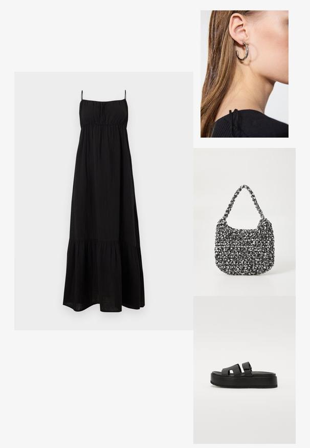 Robe maxi noire sans manches avec fines bretelles, corsage froncé et jupe à volants.; Sandales à plateforme noires avec deux larges brides, en matériau lisse. Présentent une semelle épaisse avec un dessous texturé pour l'adhérence.; Sac en osier noir et blanc de forme arrondie, avec une surface texturée et une poignée tressée. Convient à un usage décontracté.; Boucle d'oreille en argent avec une finition polie, présentant de petits détails en or et de forme ronde, portée sur le lobe.