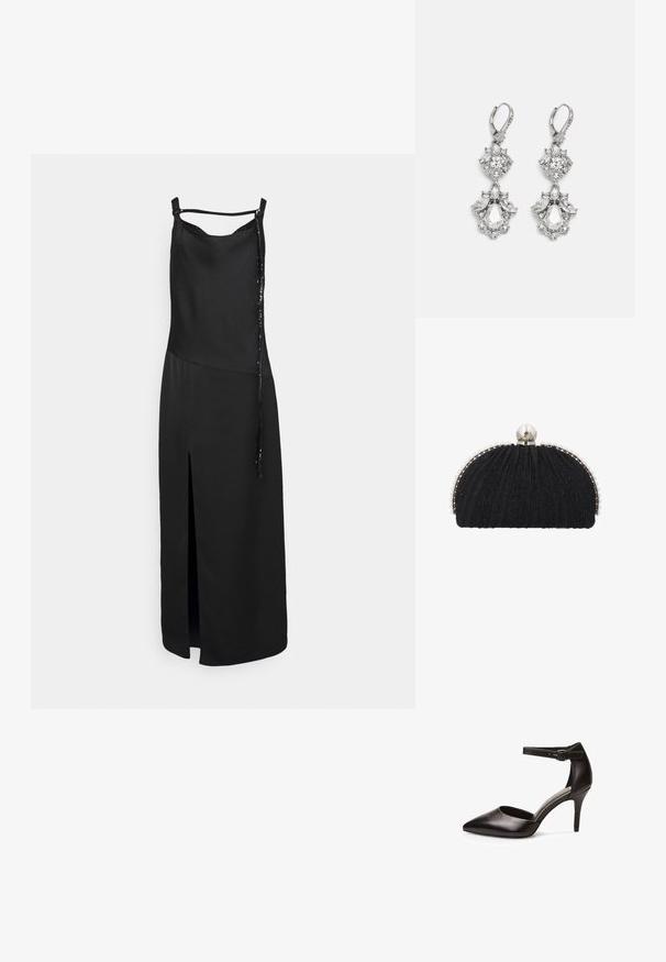 Schwarzes ärmelloses Kleid mit einem Schlitz auf der Vorderseite, das eine glatte Oberfläche und ein dekoratives Bindedetail auf einer Seite aufweist. Einfaches, minimalistisches Design.; Schwarzer Leder-Pumps mit spitzem Zehenbereich, Knöchelriemen und schmalem Absatz. Glatte Textur und minimales Zubehör.; Schwarze Abend-Clutch mit strukturiertem Stoff, eingefasst von einer Reihe kleiner Perlen und einem großen Perlenverschluss oben.; Silberfarbene Ohrringe mit mehreren klaren Kristallgemmen in Tropfen- und Marquiseformen, mit Klappverschluss und kunstvollen Details.