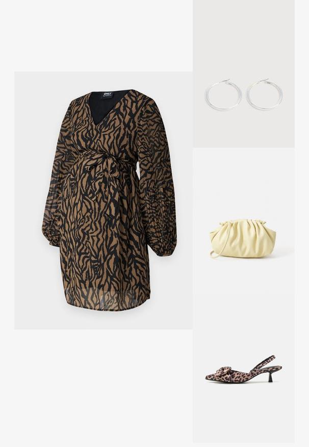 ONLY MATERNITY OLMSTAR DRESS - Hverdagskjole - dark brown; Spidse slingback hæle i leopardprintet stof med en bue-accent, der har en lav sort hæl og glat tekstur.; Gul plisseret håndtaske lavet af glat kunstlæder, med en blød form, en enkelt skulderrem og samlet topdesign.; Par skinnende sølvøreringe med tynde trådlåse, vist på en lys grå baggrund.