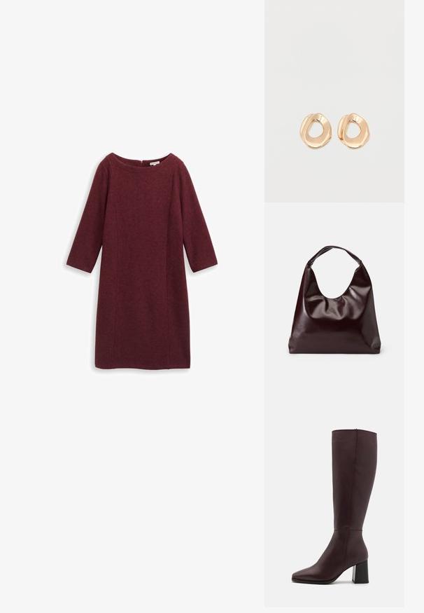 Robe tricotée bourgogne avec des manches trois-quarts, un col rond et une fermeture éclair dans le dos. Elle se distingue par un tissu texturé et une silhouette droite.; Zign by Zalando LEATHER - Bottes - bordeaux; Sac en cuir vegan bordeaux, brillant, avec une forme douce et sculpturale et une large poignée incurvée pour un transport facile.; Paired boucles d'oreilles en métal doré poli de forme irrégulière avec un centre ouvert sur un fond blanc uni.