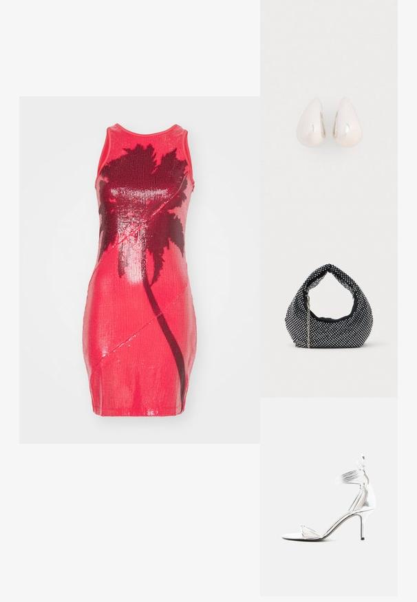 Enganliegendes ärmelloses Kleid in leuchtendem Pink mit Pailletten, das ein schwarzes Palmenmuster zeigt. Glatte Textur, kurze Länge und runder Ausschnitt.; Silberne High-Heel-Sandale mit dünnen Riemchen, Knöchelriemen und schlankem Stilettoabsatz auf weißem, einfarbigem Hintergrund.; Schwarze Netz-Handtasche verziert mit silbernen Nieten, mit einem gebogenen Griff und einem Kettenriemen. Weiche Textur mit runder Form.; Silberne Metall-Ohrringe in Tropfenform mit einer glatten, reflektierenden Oberfläche, die ein nahtloses Design und keine sichtbaren Verzierungen aufweisen.