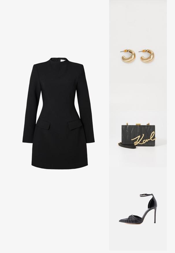 Schwarzes Kleid mit hohem Kragen, langen Ärmeln und figurbetonter Silhouette. Besitzt zwei vordere Taschen und Nahtdetails für einen strukturierten Look.; Schwarzer Stiletto-Absatz mit spitzer Zehenpartie, gerafftem Lederdetail, Knöchelriemen mit goldener "M"-Schnalle und glänzender Oberfläche im Fersenbereich.; KARL LAGERFELD SOIREE - Clutch - black; Zwei glänzende goldene Creolen in einem geschwungenen Design mit orangefarbenen Akzenten nahe dem Stecker, vor einem schlichten weißen Hintergrund.