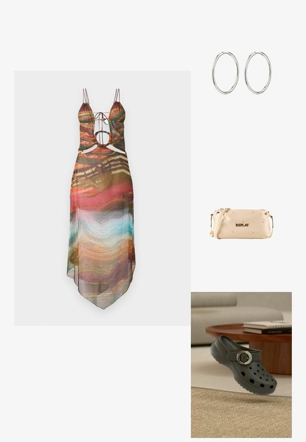 Vestido semitranslúcido multicolorido con tirantes ajustables, detalles recortados y un dobladillo fluido. El patrón abstracto incluye tonos cálidos y acentos en turquesa.; Zapato de estilo zueco gris oscuro con orificios de ventilación y una correa con hebilla plateada, situado sobre una alfombra beige en un ambiente de sala de estar.; Bolso bandolera rectangular de cuero color crema con tachuelas doradas y el logo "REPLAY" centrado en el frente. Correa ajustable incluida.; Pendientes de aro de plata con un acabado suave y pulido. Forma redonda, diseño ligero, con un mecanismo de cierre seguro.