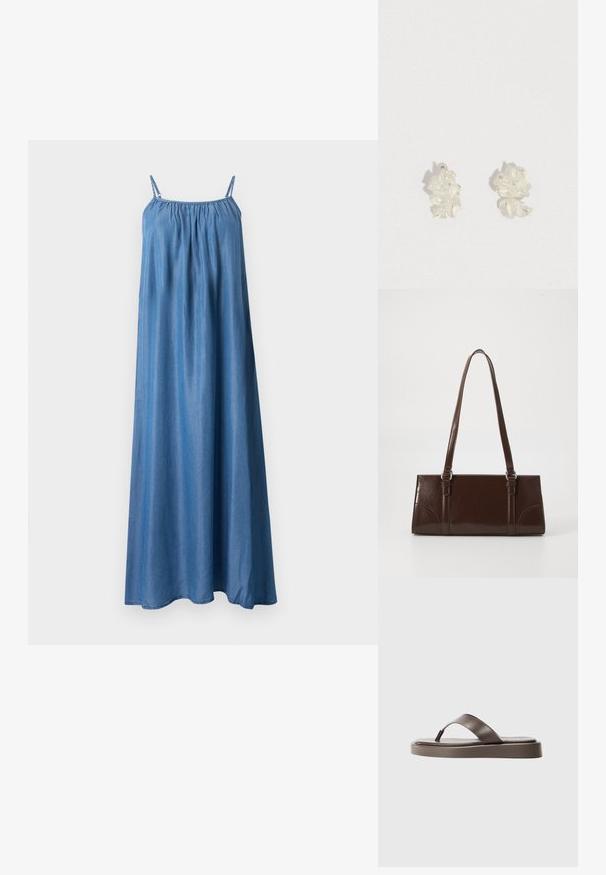Robe maxi bleu sans manches avec fines bretelles, encolure froncée et tissu fluide et ample.; Tongs en cuir marron avec une fine bride et une épaisse semelle. Le design présente une texture lisse et un léger éclat, offrant un look minimaliste.; Sac à main en cuir verni marron de forme rectangulaire, avec deux longues poignées et des accents courbés subtils à l'avant.; Boucles d'oreilles en résine transparente sculptées en formes florales abstraites, avec des surfaces lisses, des courbes délicates et une finition brillante.